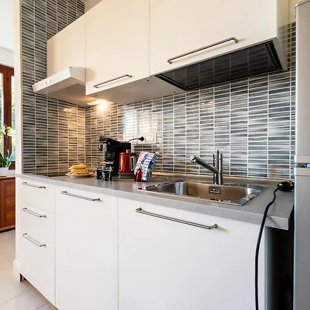 Apartament Casa Fokuko *